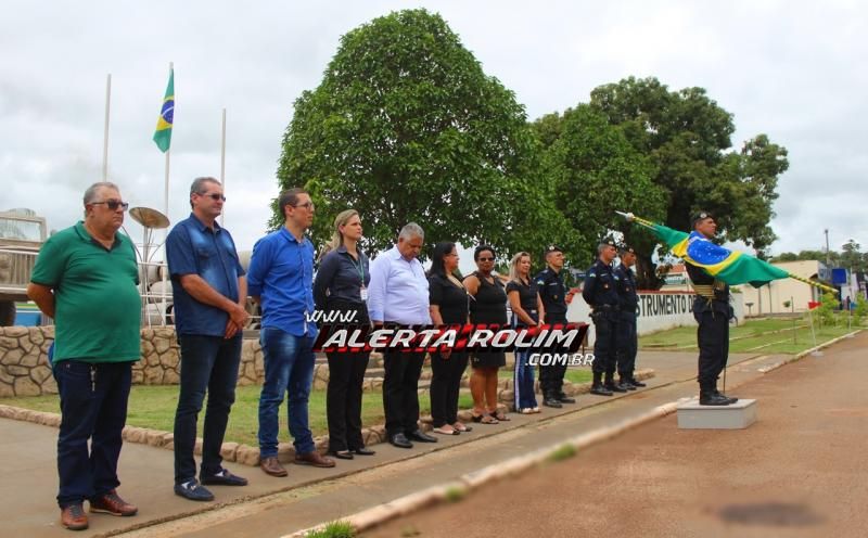 Polícia Militar do 10º Batalhão realiza solenidade em comemoração ao Dia da Bandeira Nacional